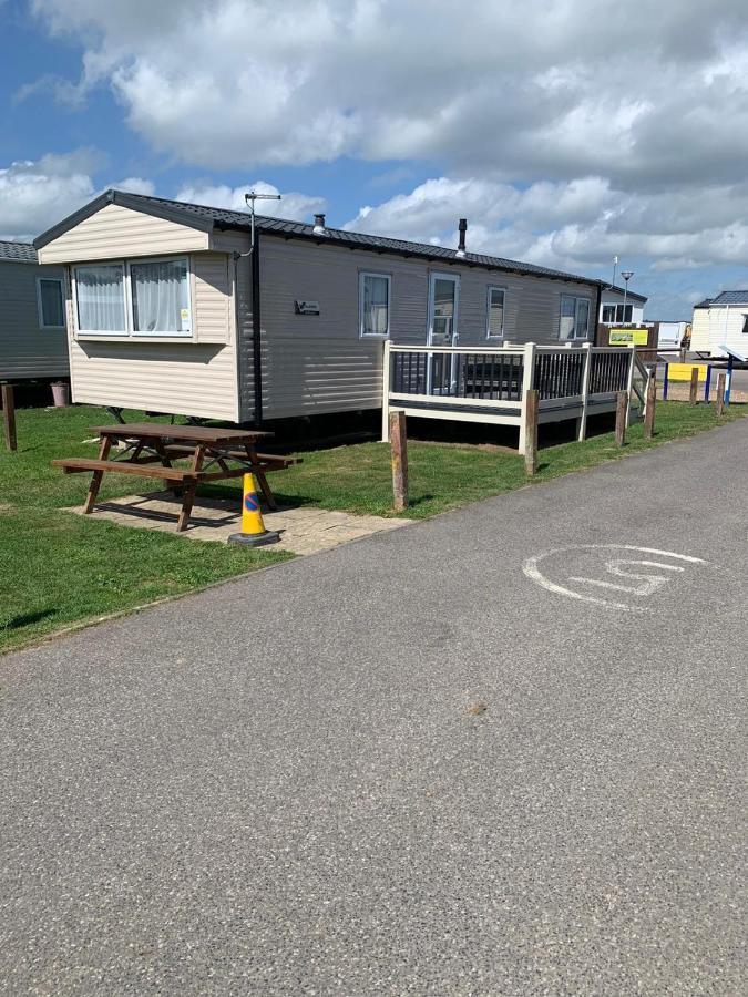 Gold Plus 6 Berth Caravan In New Beach With Parking Wifi And Decking Hotel Dymchurch Eksteriør billede